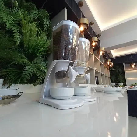 Ξενοδοχείο Grand Belli 3*